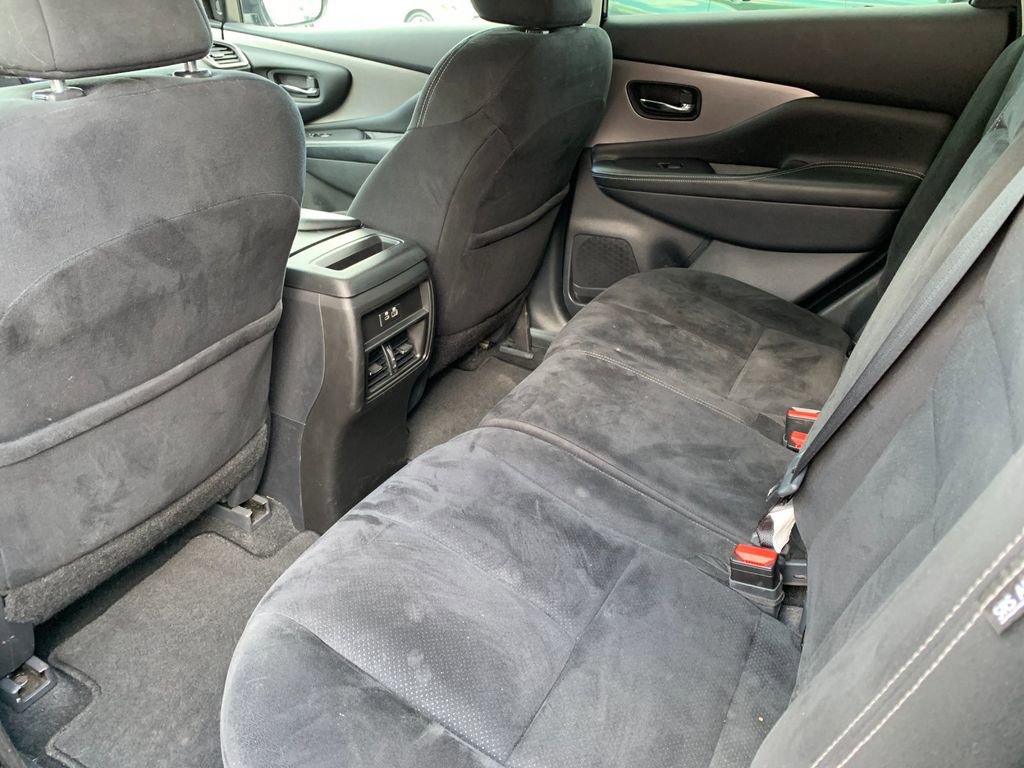 Used 2022 Nissan Murano S image 14