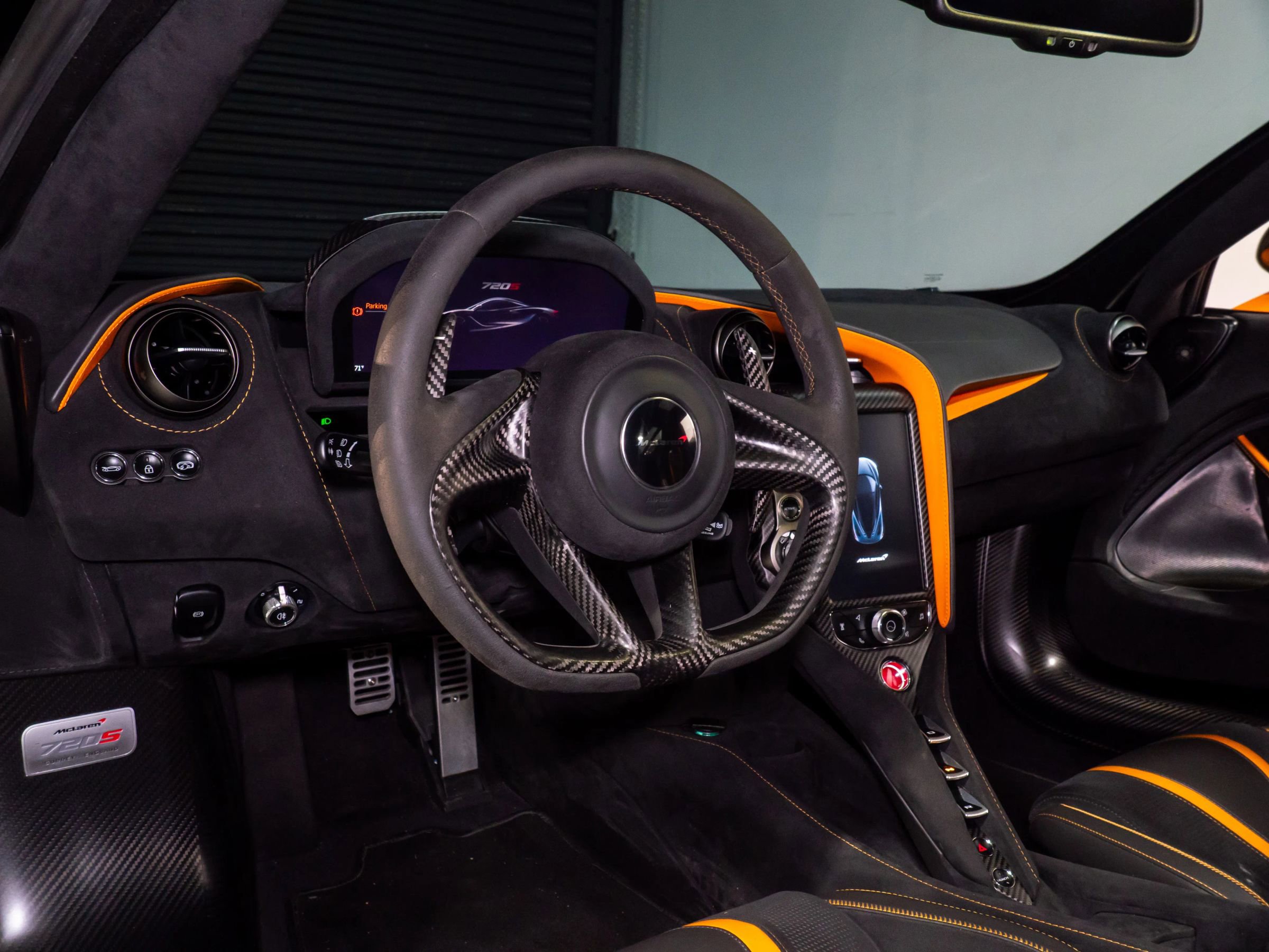 Used 2018 McLaren 720S Performance image 23