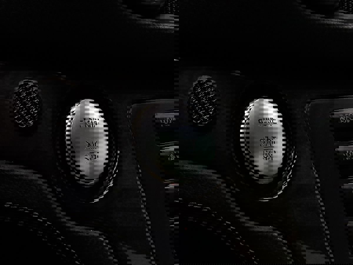 Used 2013 Mercedes-Benz SL 550 image 23