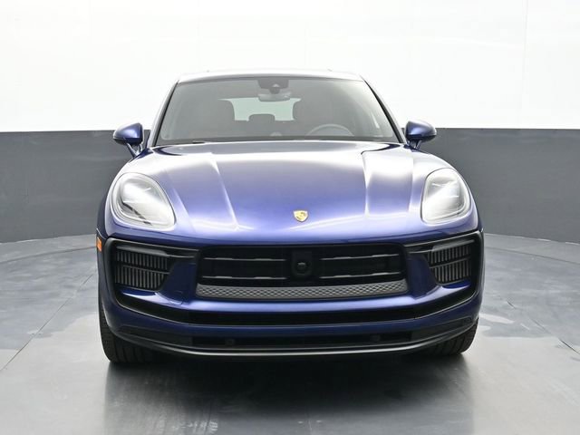 Certified 2025 Porsche Macan S image 26