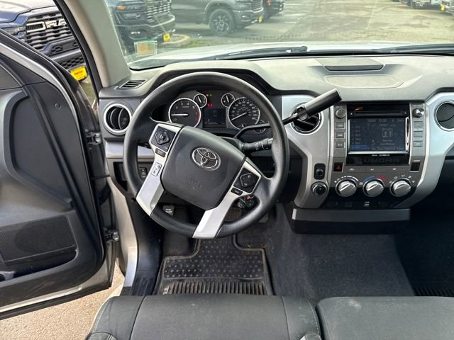 Used 2015 Toyota Tundra SR5 image 17