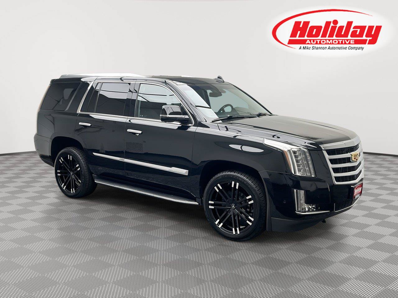 Used 2019 Cadillac Escalade Luxury AWD/4WD image 1