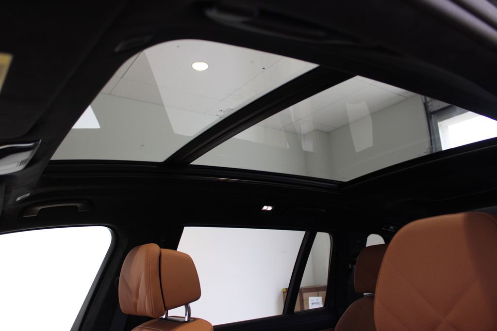 New 2026 BMW X7 xDrive40i image 25