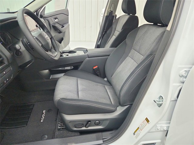 New 2026 Nissan Rogue SV image 19