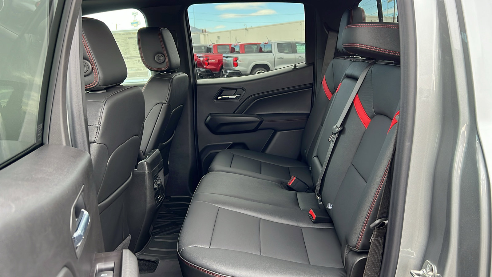 New 2026 Chevrolet Colorado Z71 w/ Technology Package image 14