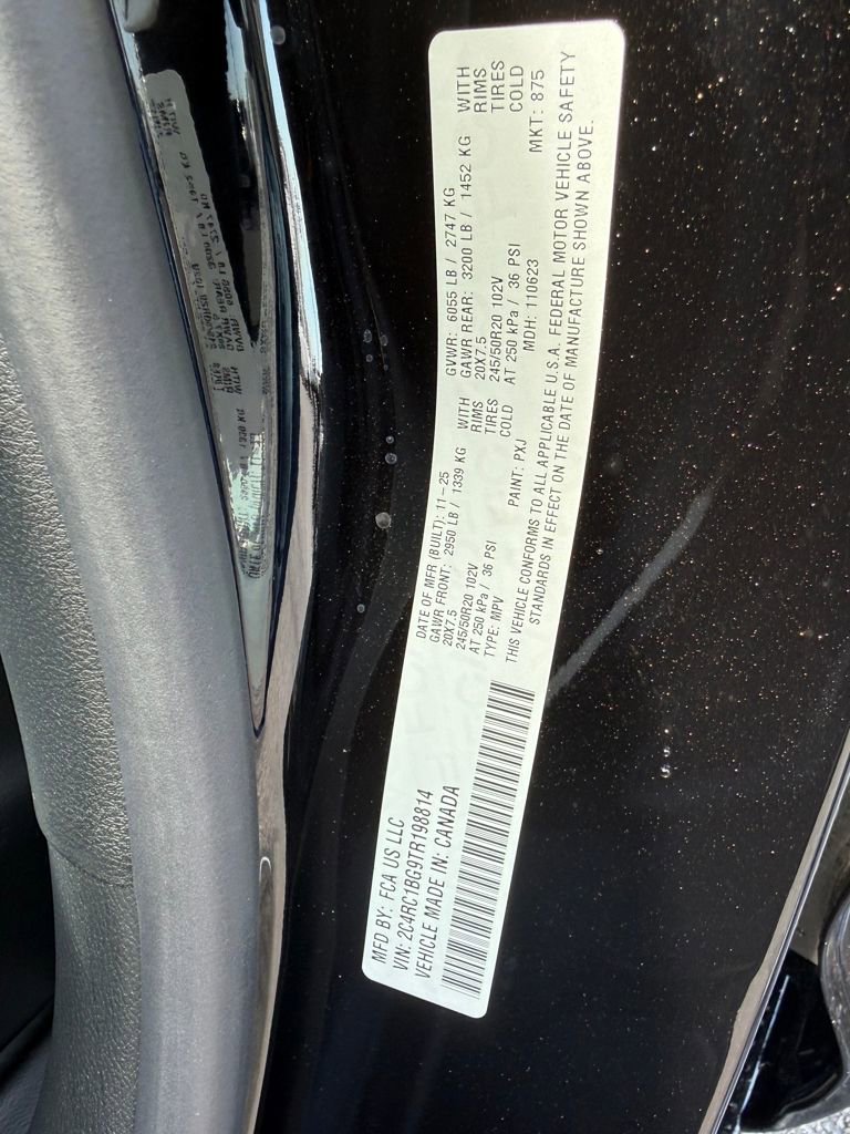 New 2026 Chrysler Pacifica Select w/ S Appearance Package image 30