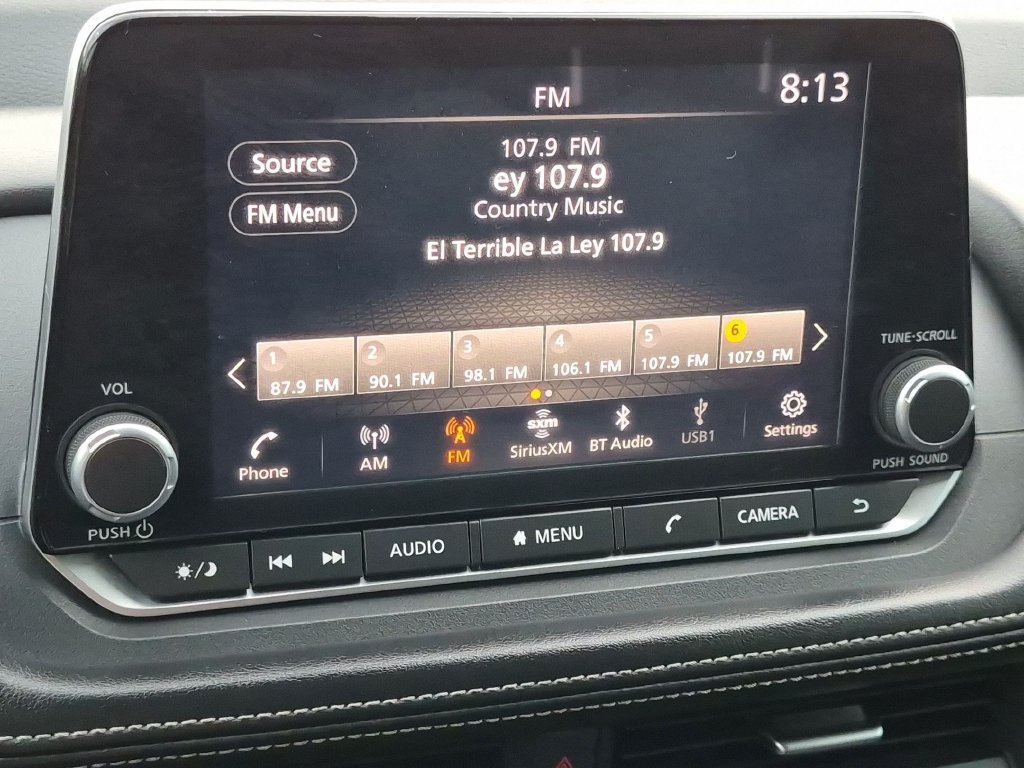 Used 2024 Nissan Rogue SV w/ SV Premium Package FWD image 19