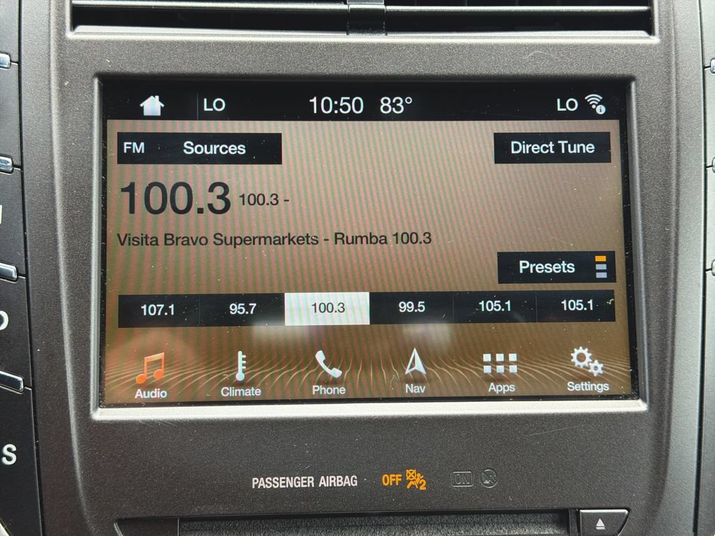 Used 2017 Lincoln MKC Select w/ Select Plus Package AWD/4WD image 23