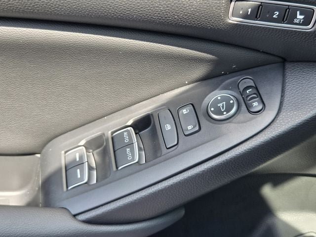 Used 2021 Honda Accord Touring image 30