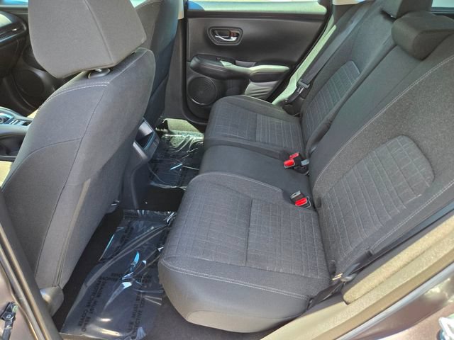 Used 2025 Honda HR-V LX image 14