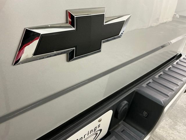 Used 2018 Chevrolet Silverado 1500 Custom w/ Custom Value Package image 5