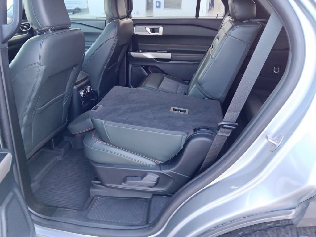 Used 2023 Ford Explorer Timberline w/ Timberline Technology Package AWD/4WD image 36
