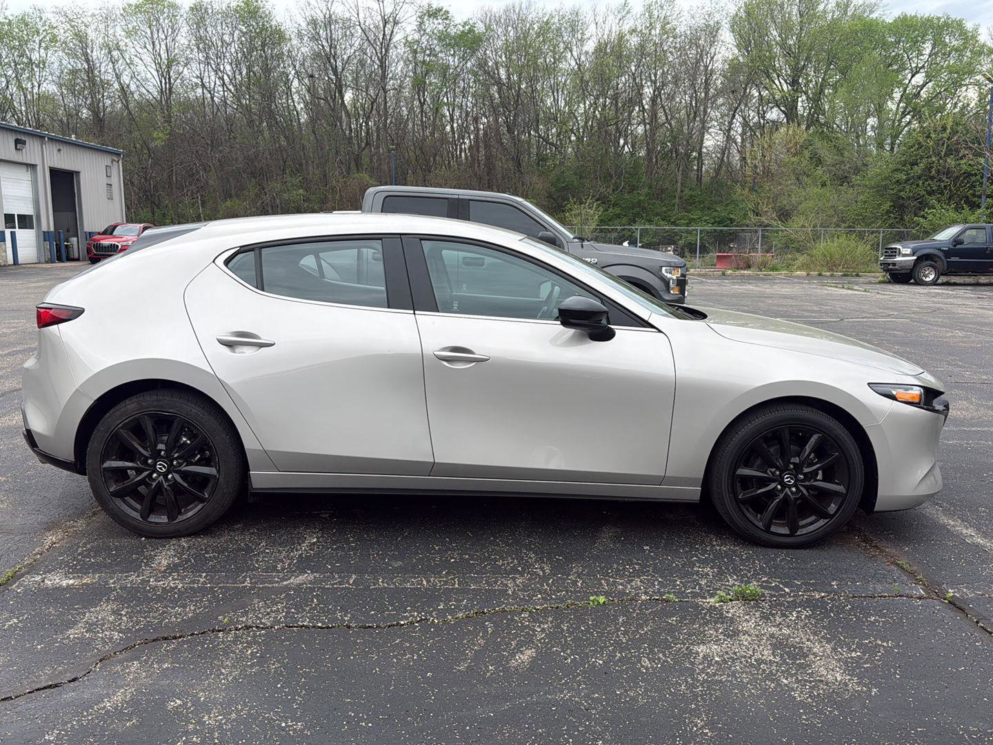 Used 2024 MAZDA MAZDA3 s FWD image 5