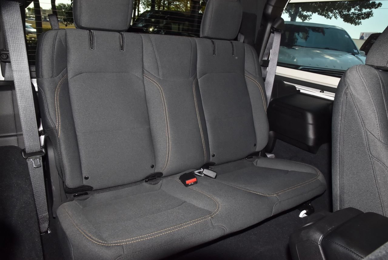 Used 2024 Jeep Wrangler Sport AWD/4WD image 20