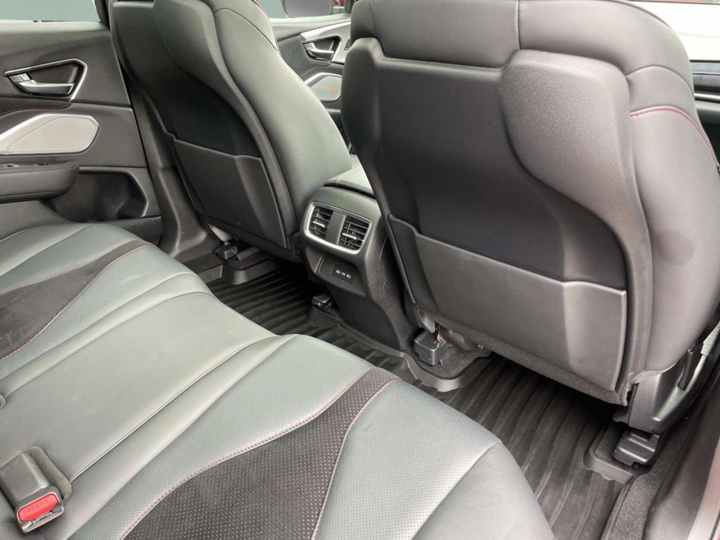 Used 2023 Acura RDX A-Spec image 17