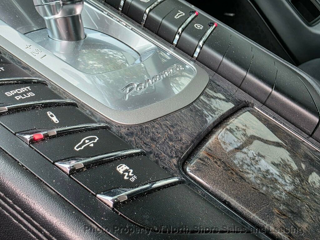 Used 2010 Porsche Panamera image 24