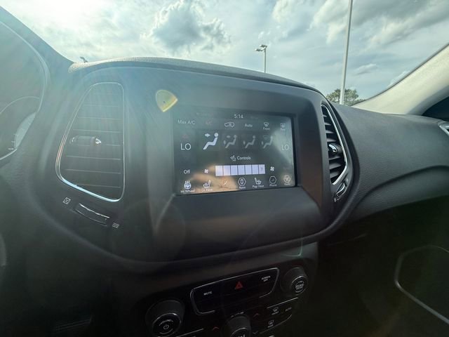 Used 2018 Jeep Compass Latitude w/ Popular Equipment Group image 29