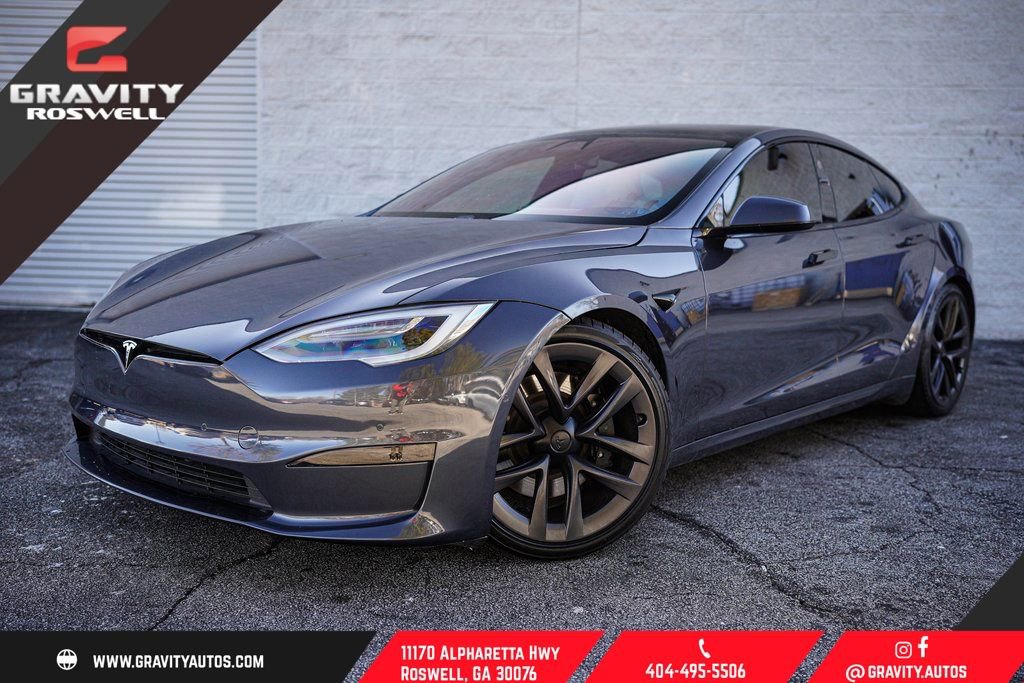 Used 2021 Tesla Model S Plaid image 1
