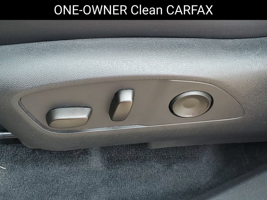 Used 2024 Chevrolet Traverse Z71 w/ LPO, Floor Liner Package AWD/4WD image 8
