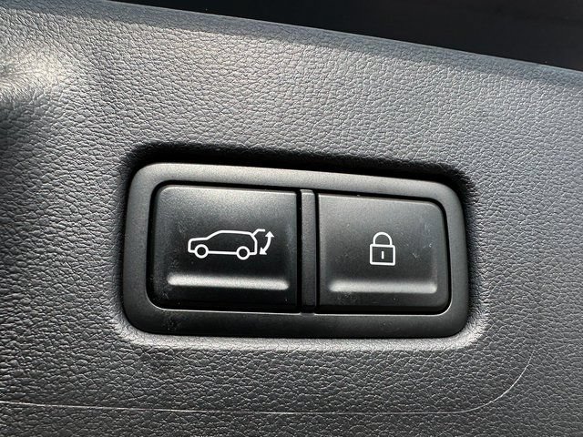 Used 2025 Hyundai Santa Fe Calligraphy AWD/4WD image 17