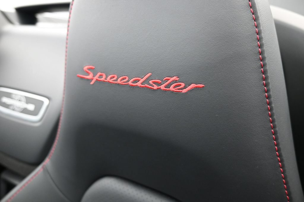Certified 2019 Porsche 911 Speedster RWD image 26