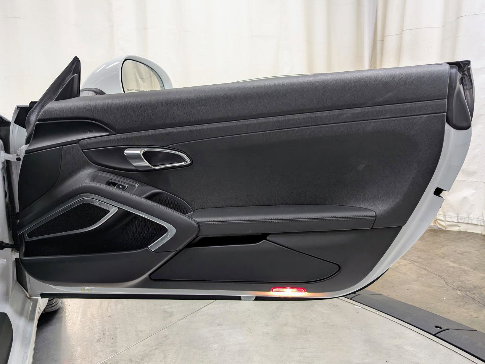 Used 2013 Porsche 911 Carrera RWD image 22