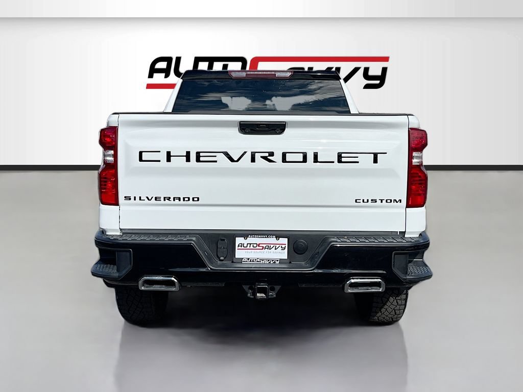 Used 2024 Chevrolet Silverado 1500 Custom Trail Boss w/ LPO, Dark Essentials Package AWD/4WD image 6