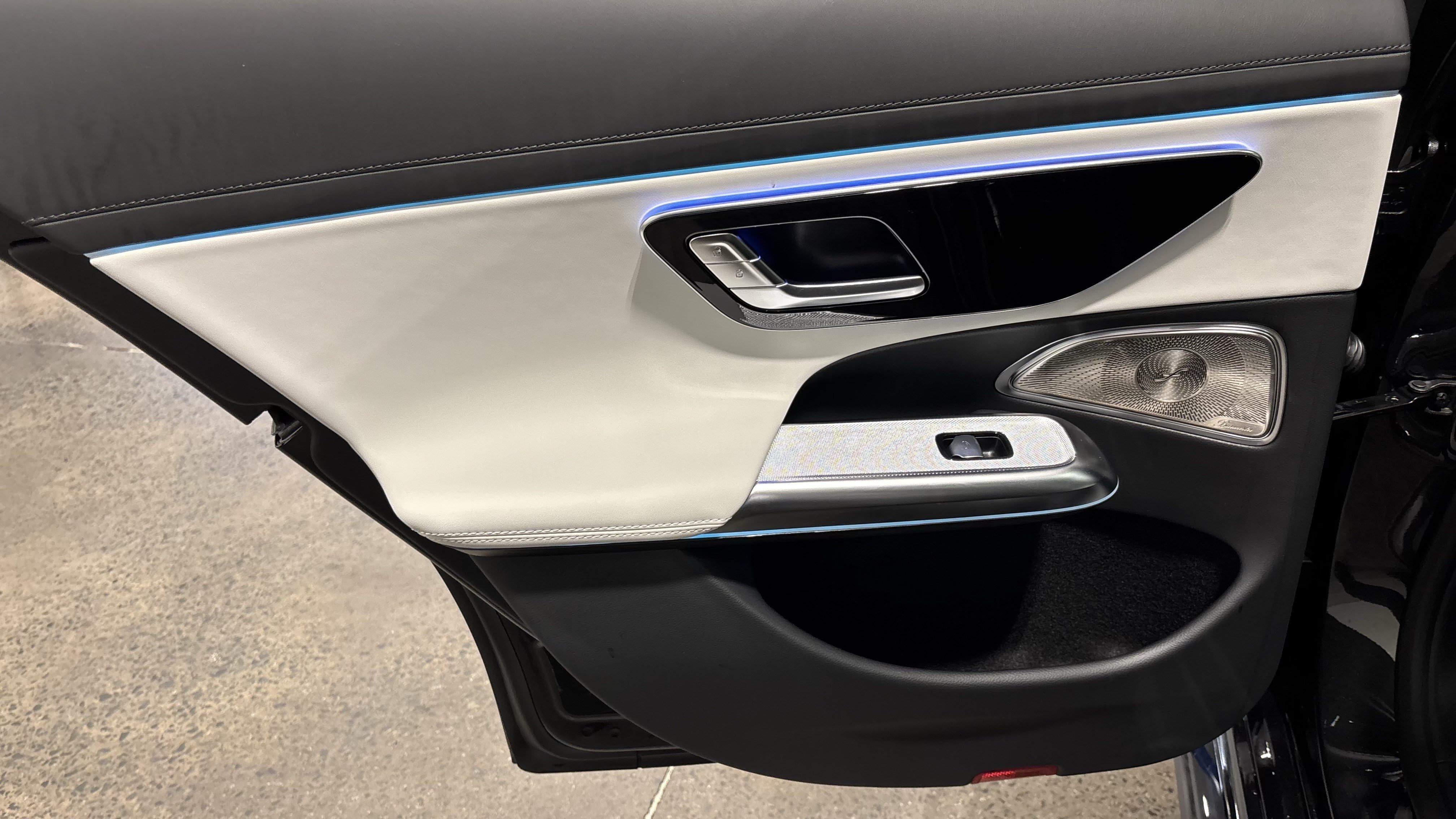 New 2026 Mercedes-Benz E 53 AMG e 4MATIC Sedan image 23