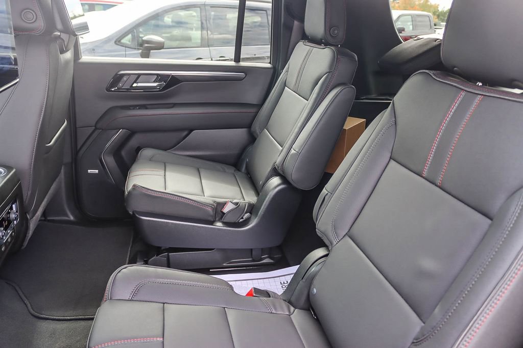 New 2026 Chevrolet Suburban RST w/ Advanced Technology Package image 17