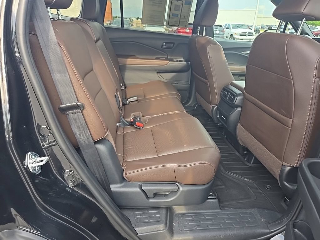 Certified 2024 Honda Passport EX-L image 27
