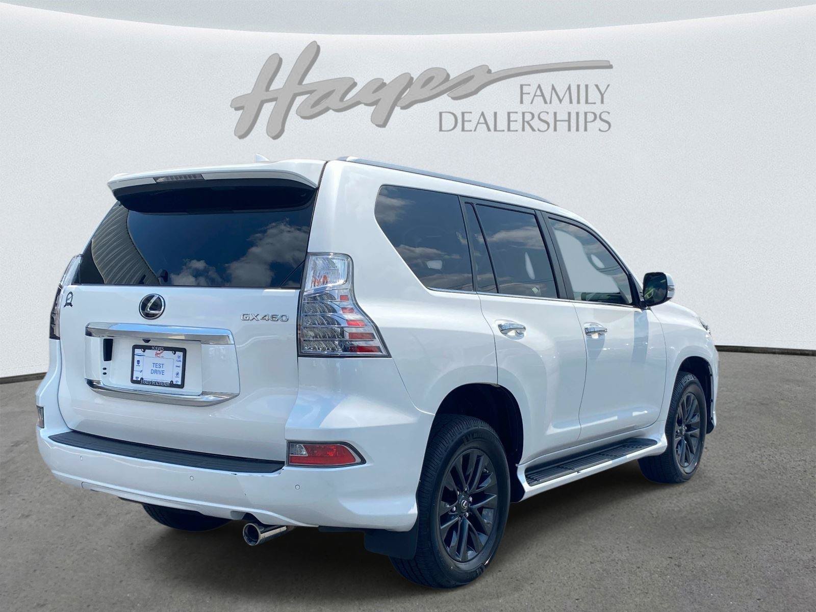 Used 2020 Lexus GX 460 Premium w/ Premium Package AWD/4WD image 3
