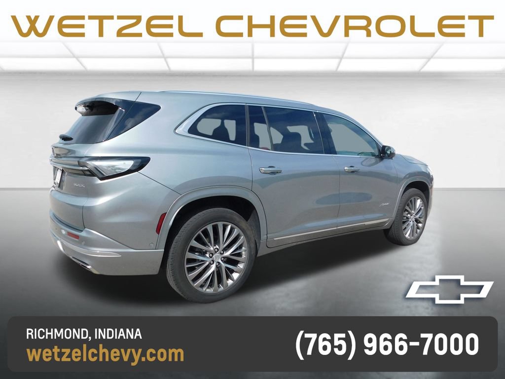 Used 2025 Buick Enclave Avenir w/ Super Cruise Package AWD/4WD image 3