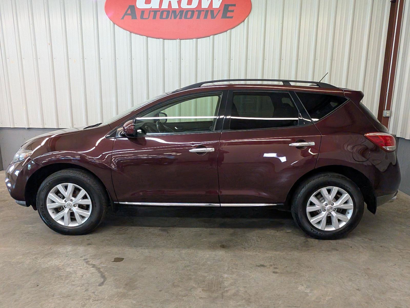 Used 2014 Nissan Murano SL w/ Navigation Package AWD/4WD image 16