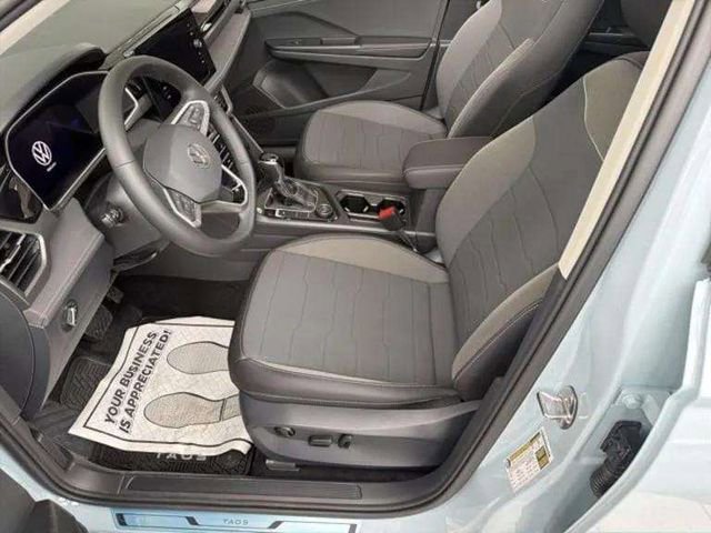 New 2026 Volkswagen Taos SE image 5