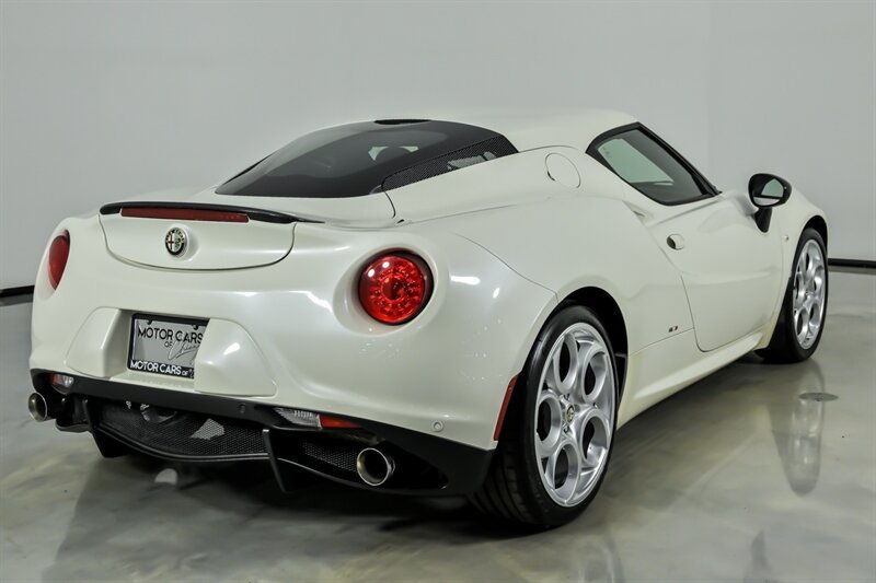 Used 2016 Alfa Romeo 4C Coupe w/ Coupe Track Package 1 RWD image 10