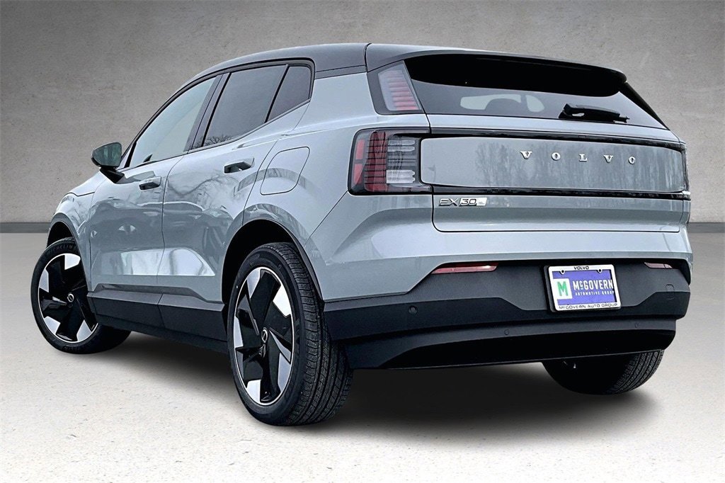 New 2026 Volvo EX30 Plus w/ Climate Package AWD/4WD image 3