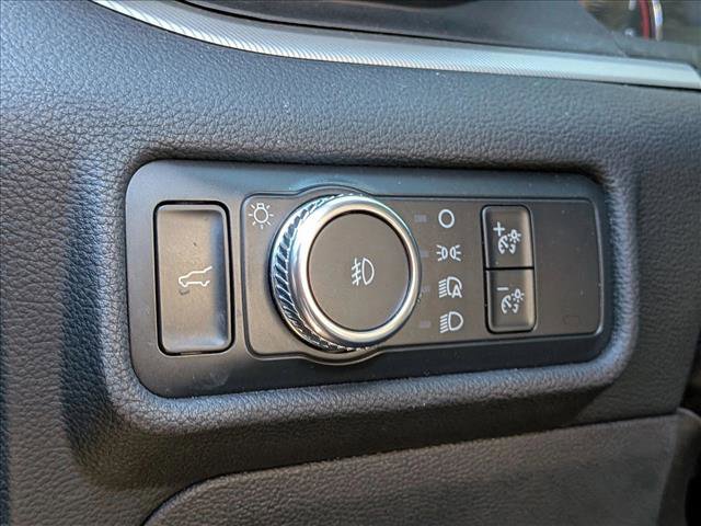 Used 2021 Ford Explorer XLT w/ Equipment Group 202A image 9