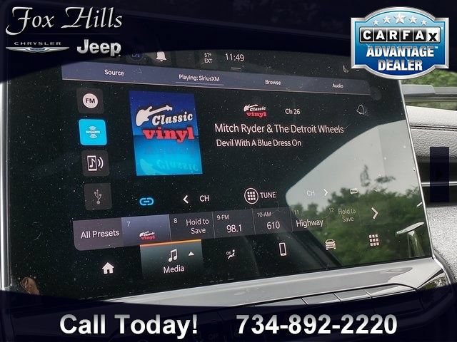 New 2023 Jeep Compass Latitude w/ Convenience Group AWD/4WD image 15