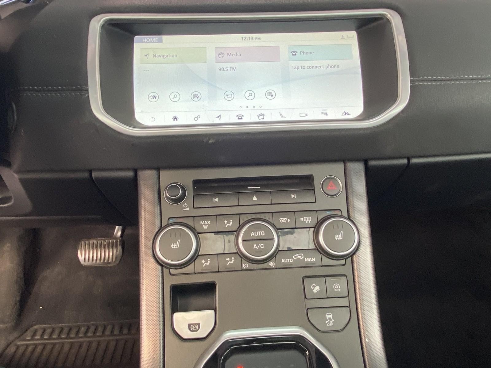 Used 2018 Land Rover Range Rover Evoque SE AWD/4WD image 22