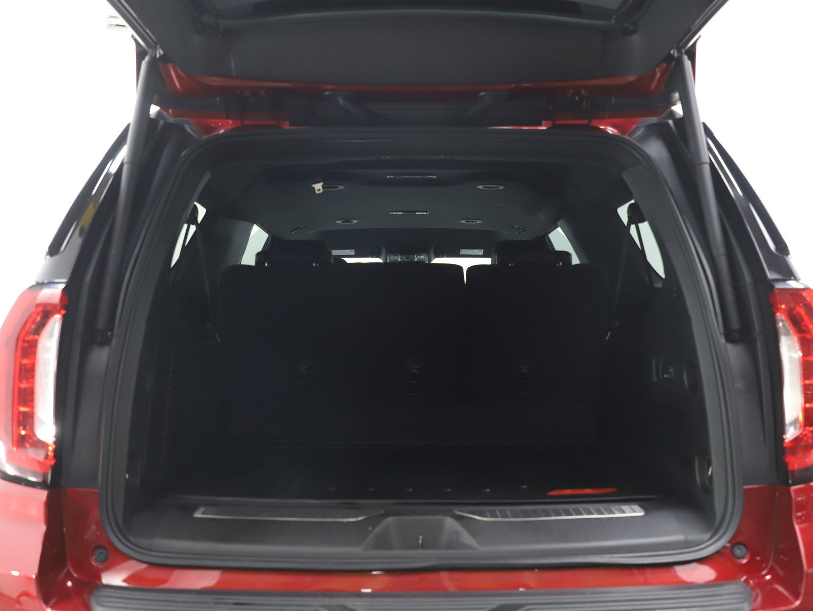 Used 2021 GMC Yukon XL AT4 image 18