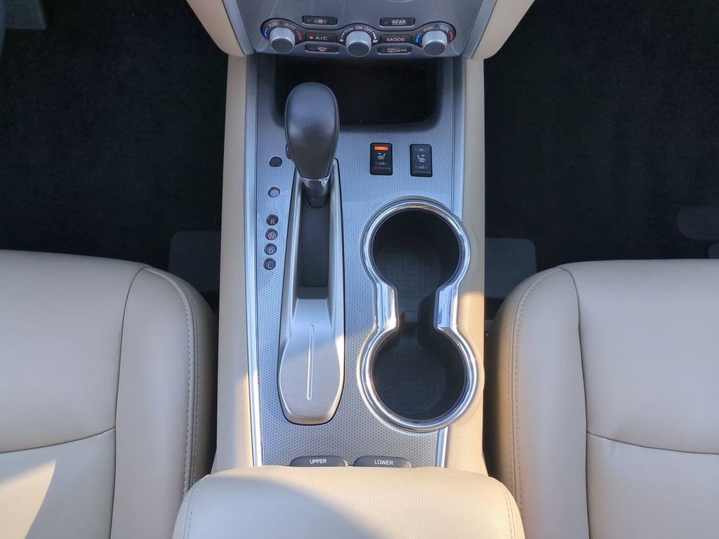 Used 2017 Nissan Pathfinder SL w/ SL Tech Package image 19