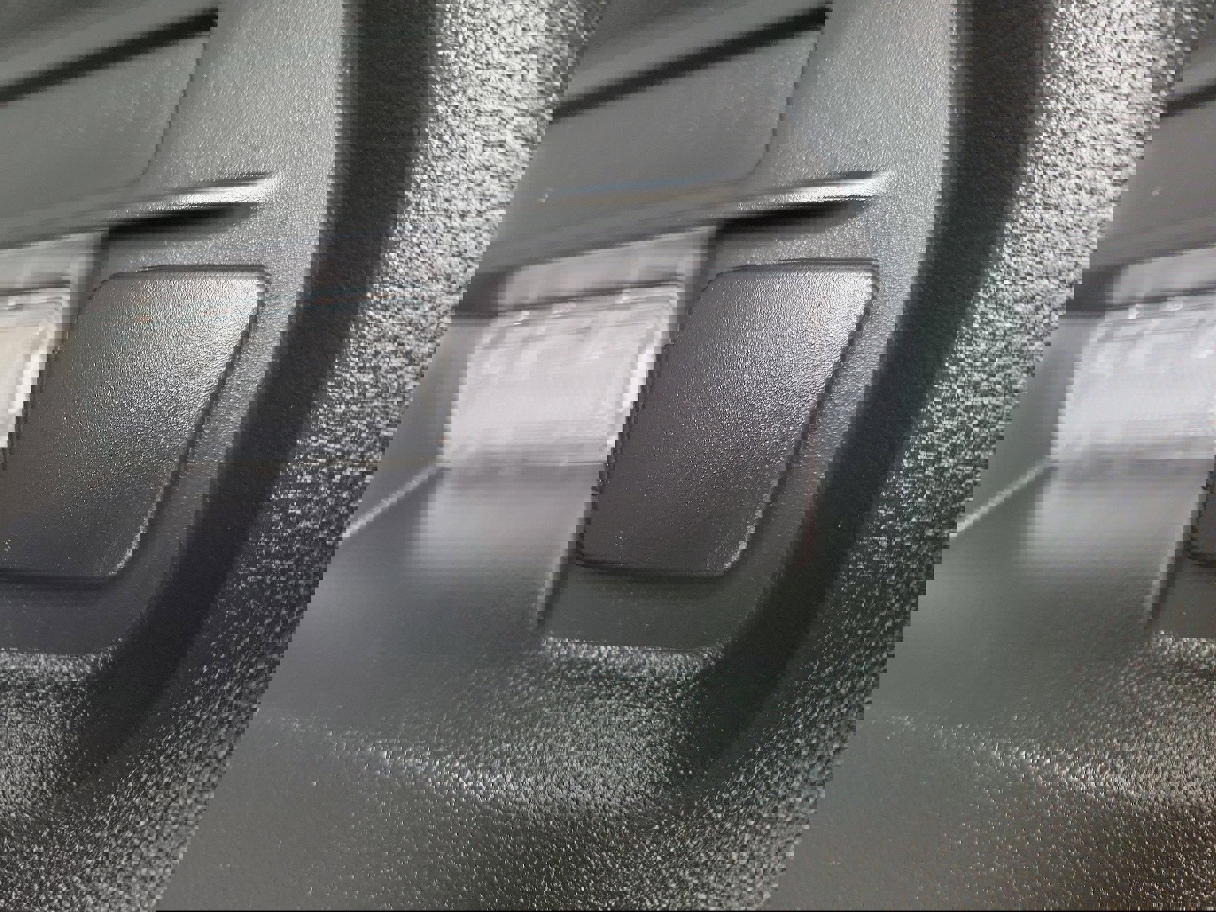 Used 2023 Ford Explorer XLT w/ Equipment Group 202A image 9