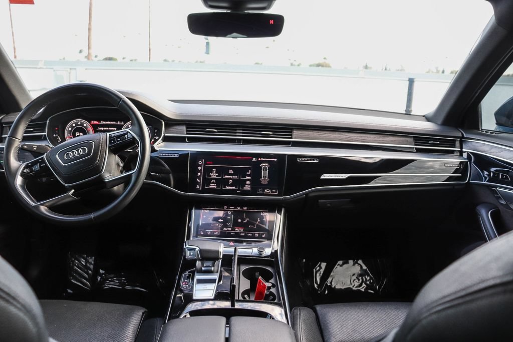 Used 2022 Audi A8 L 3.0T w/ Executive Package AWD/4WD image 14