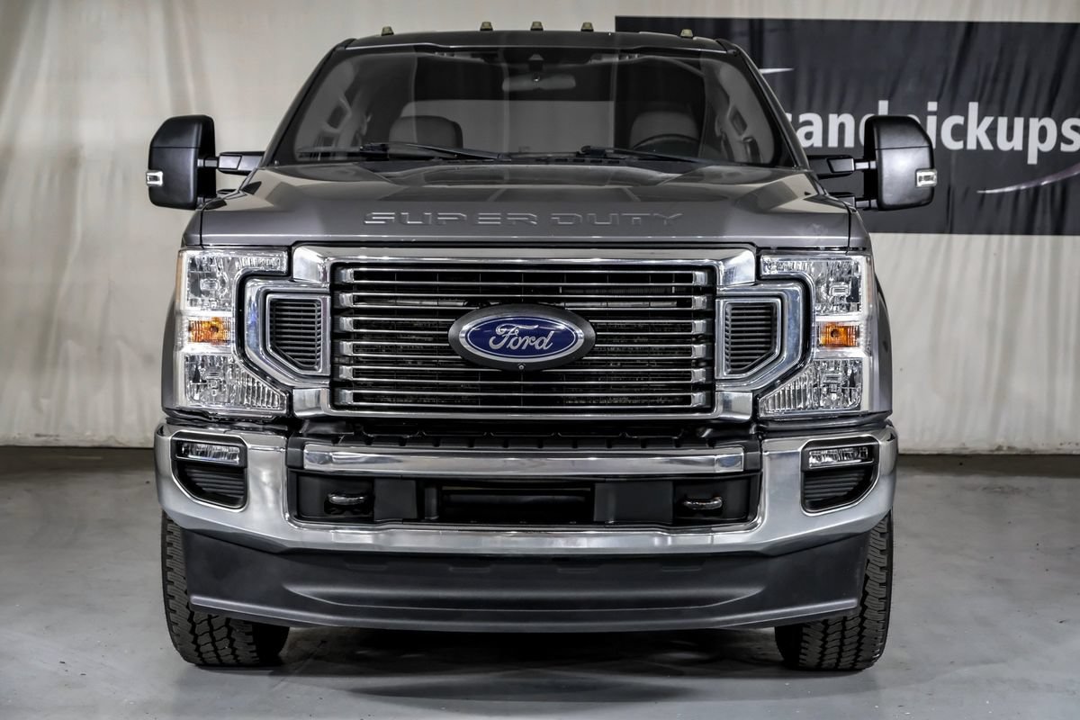 Used 2022 Ford F250 XLT w/ XLT Value Package AWD/4WD image 3