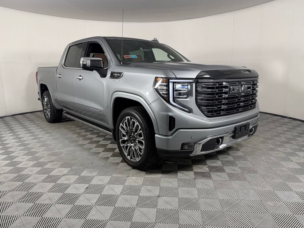 Used 2025 GMC Sierra 1500 Denali Ultimate AWD/4WD image 7