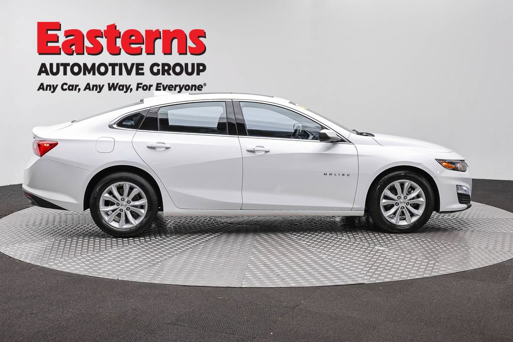 Used 2024 Chevrolet Malibu LT FWD image 4
