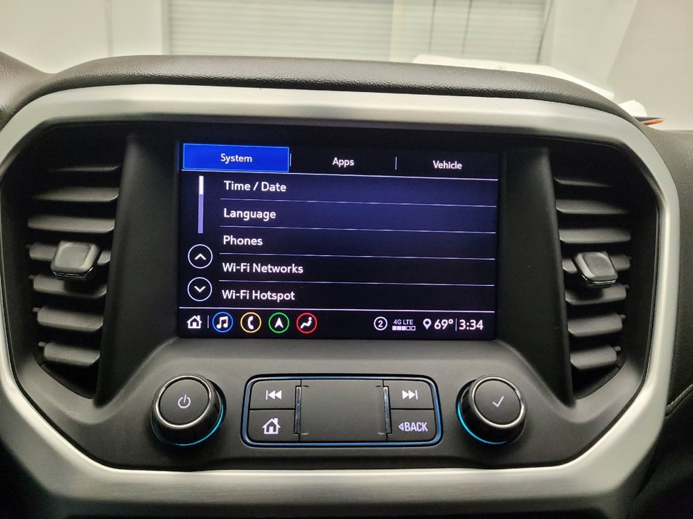 Used 2020 GMC Acadia SLT FWD image 25