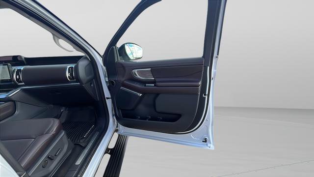 New 2026 Ford Expedition Platinum w/ Platinum Ultimate Package image 27