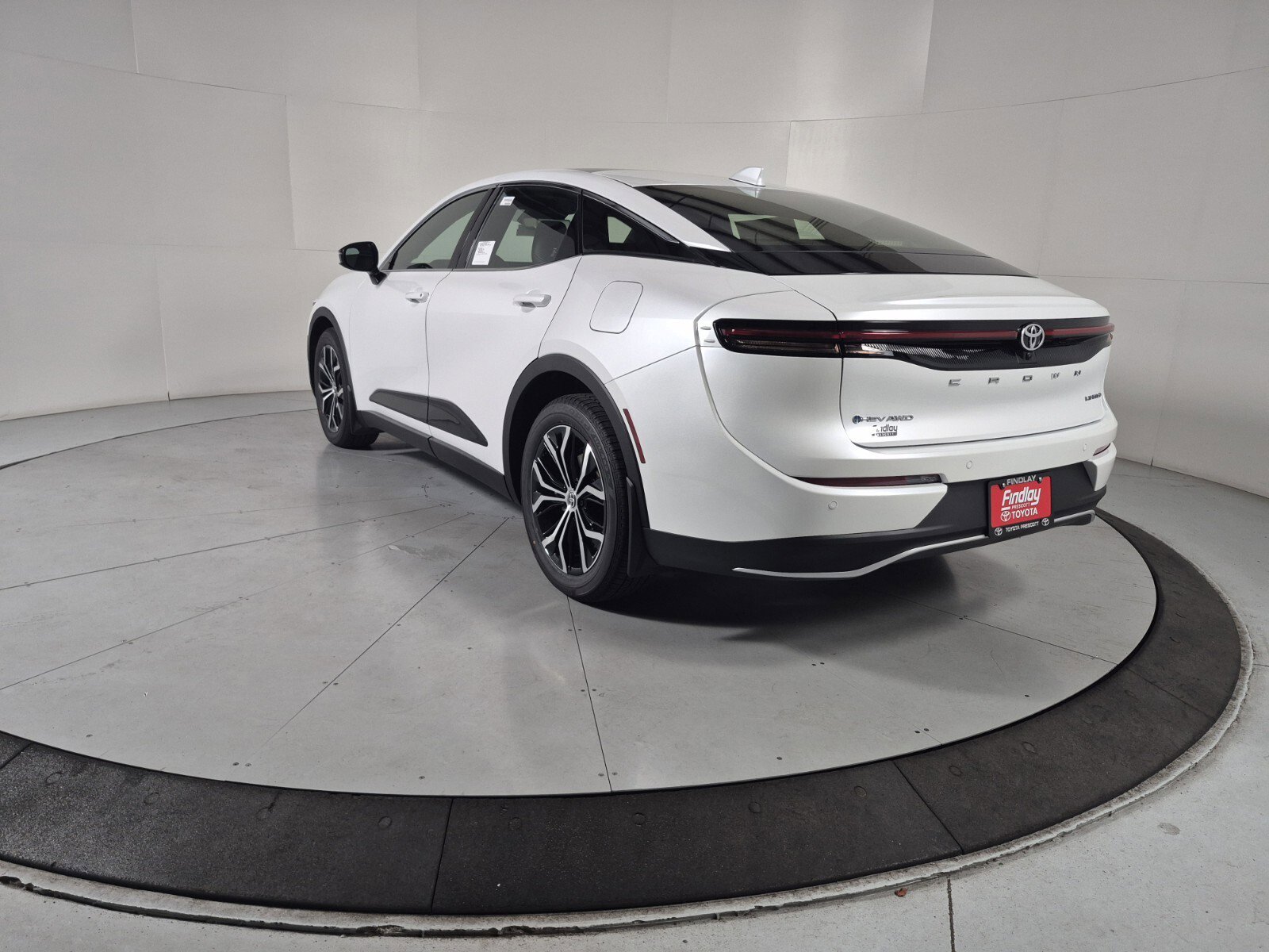 New 2026 Toyota Crown Limited image 3
