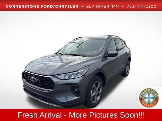 Certified 2025 Ford Escape ST-Line Select AWD/4WD image 1